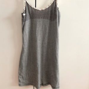 Simple and comfy tank top